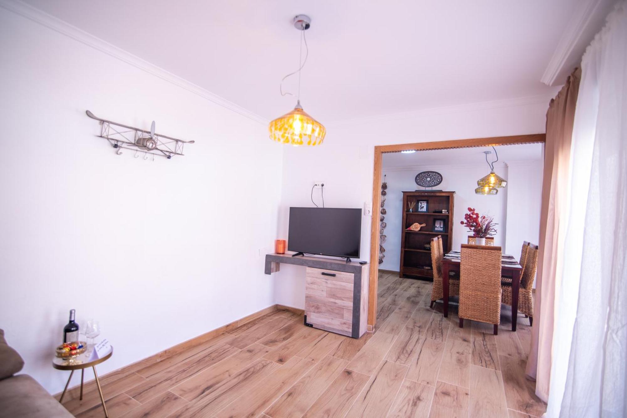 Naisa Apartamento Turistico Vilhena Exterior foto